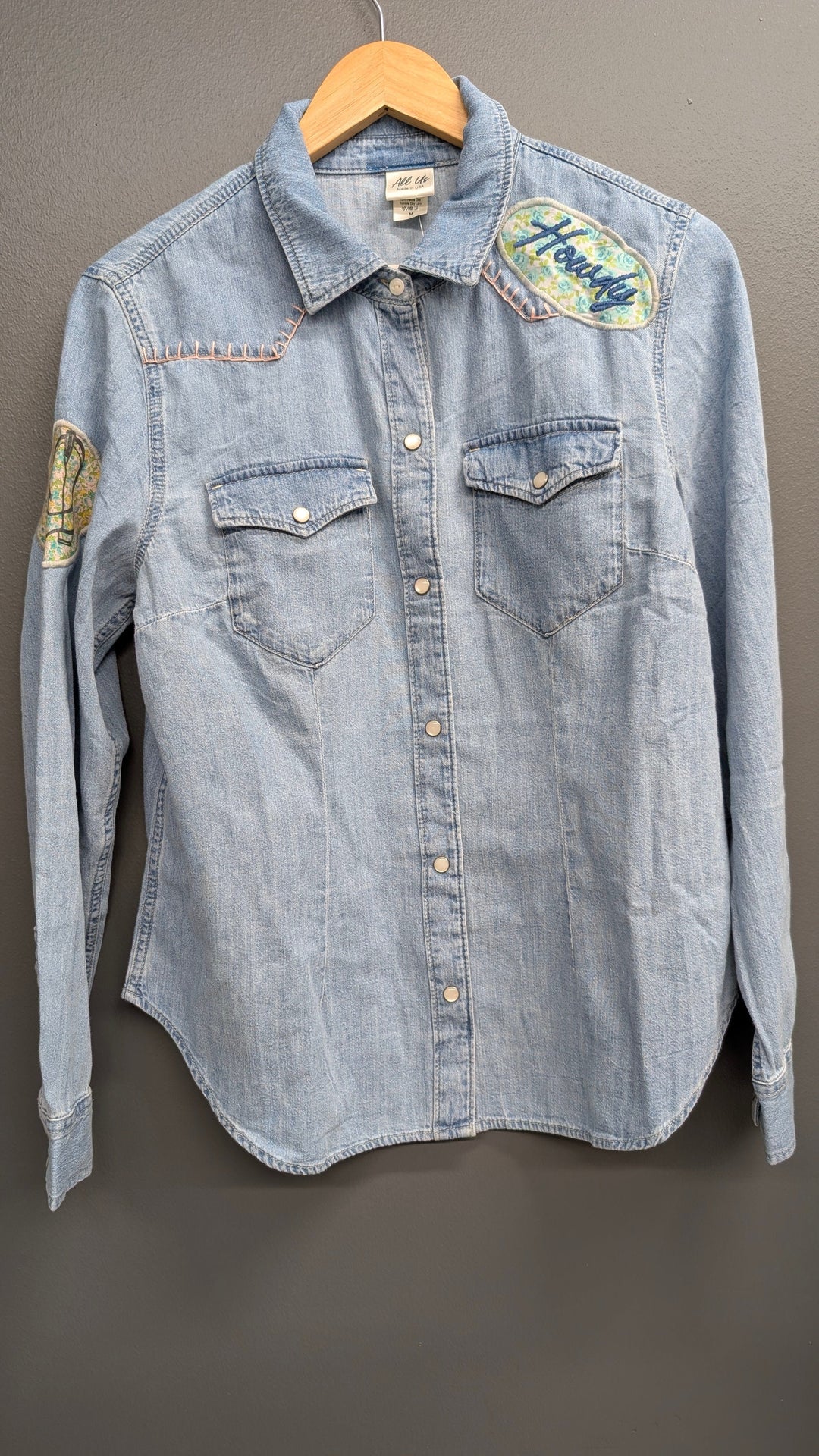 All Us Jacket Chambray Skull Top