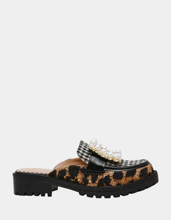 Betsey Johnson Kicks Grayce Loafers