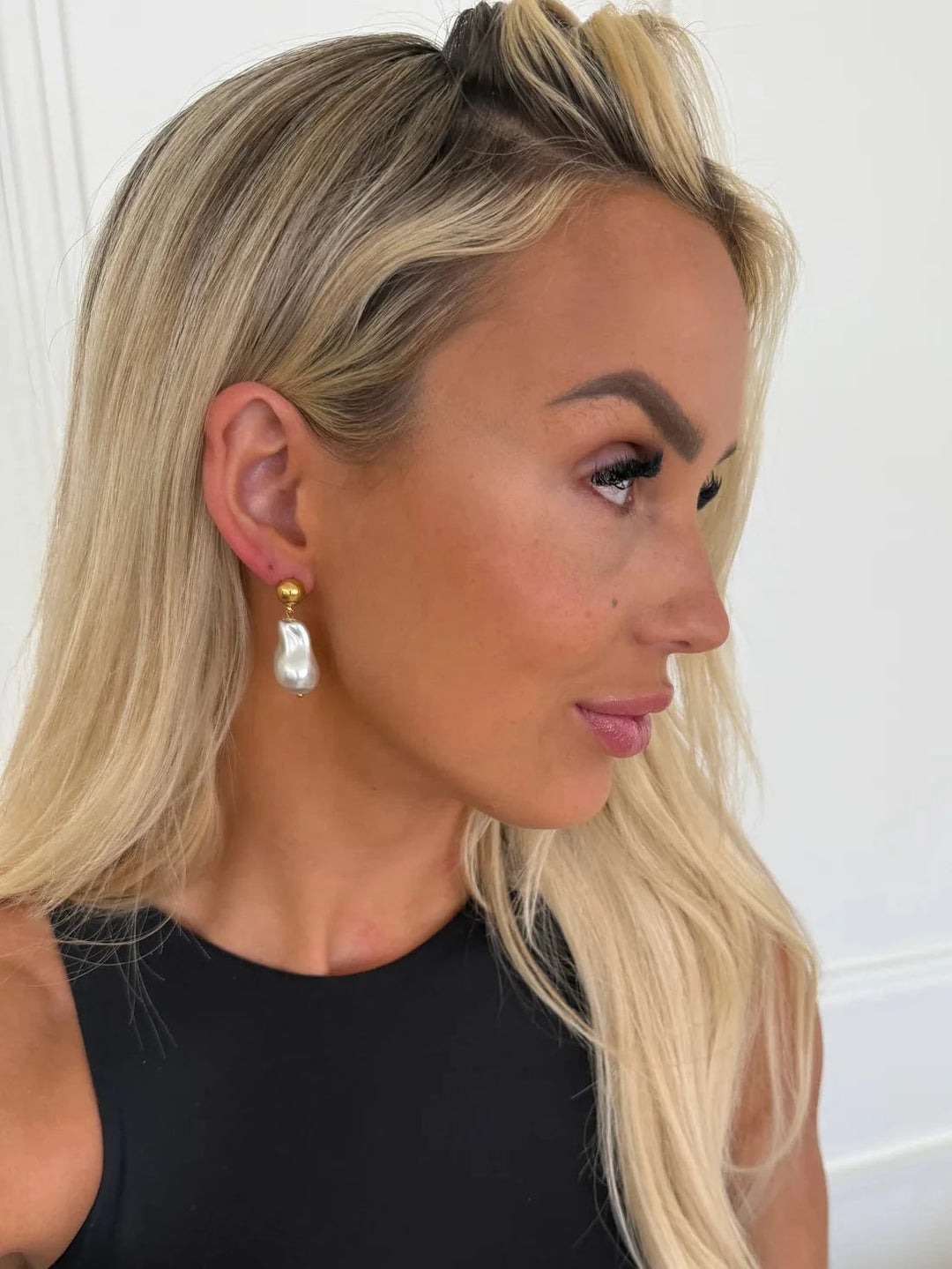 ChanSuttPearls Earrings Allie Earrings