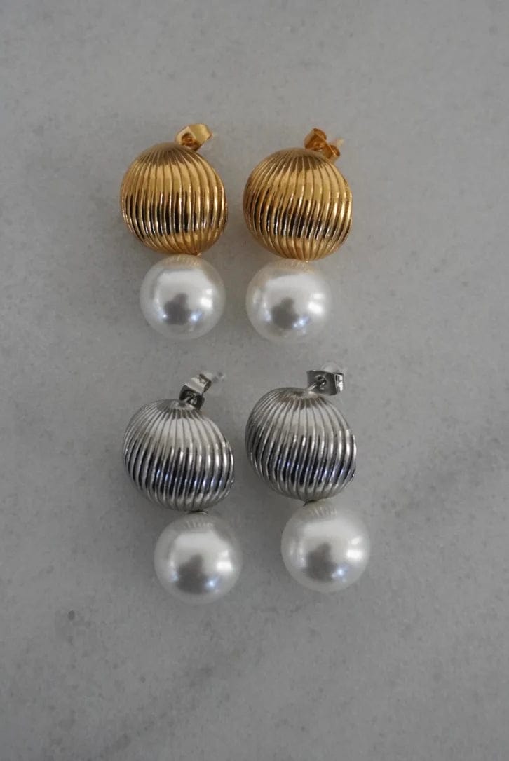 ChanSuttPearls Earrings Aubrey Earrings