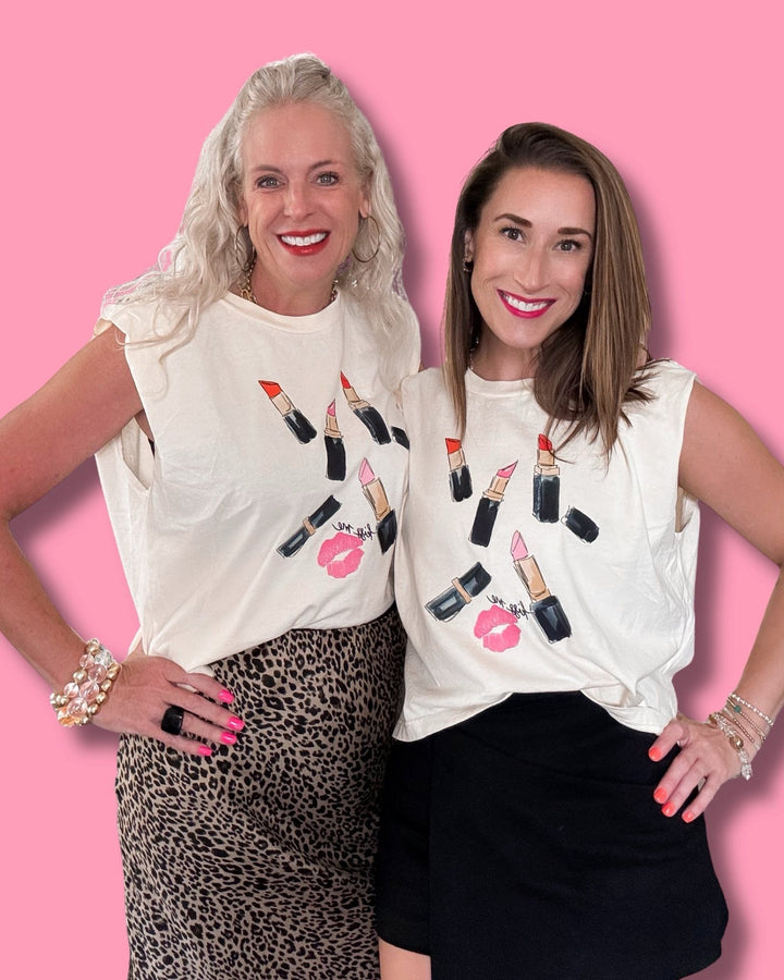 Girl Babble Tees Graphic Tee Kiss Me Tee