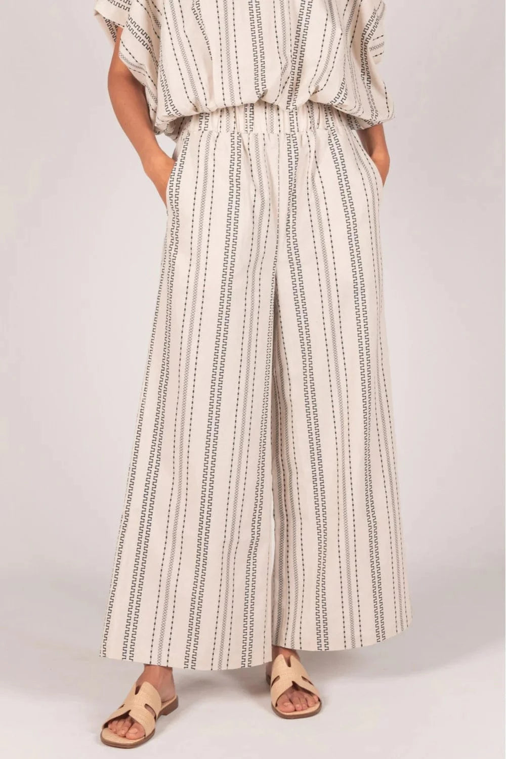 P Cill Pants Taupe / Navy / XS Emily Striped Wide Leg Pants