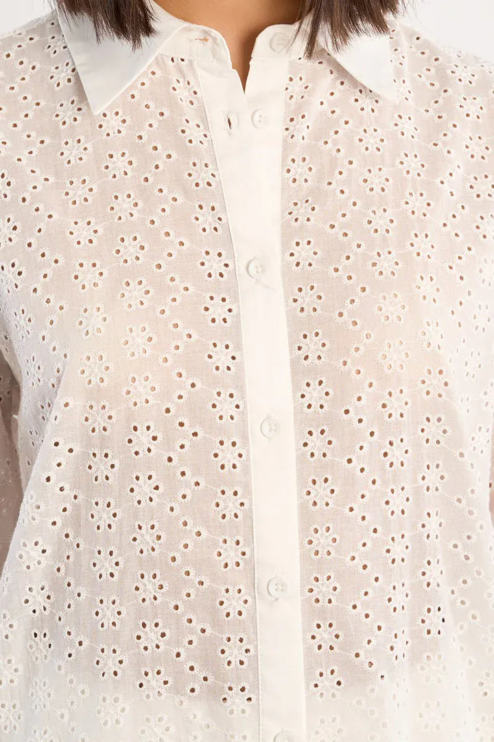 Molly Bracken Sutton eyelet top with short sleeves and delicate eyelet detailing, lightweight fabric, and casual style.