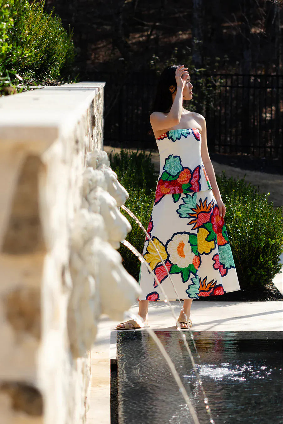 onyx falling flowers bouquet lyles dress Lilac And Onyx Locust Leaf Lace and Tulle Gown main image 1