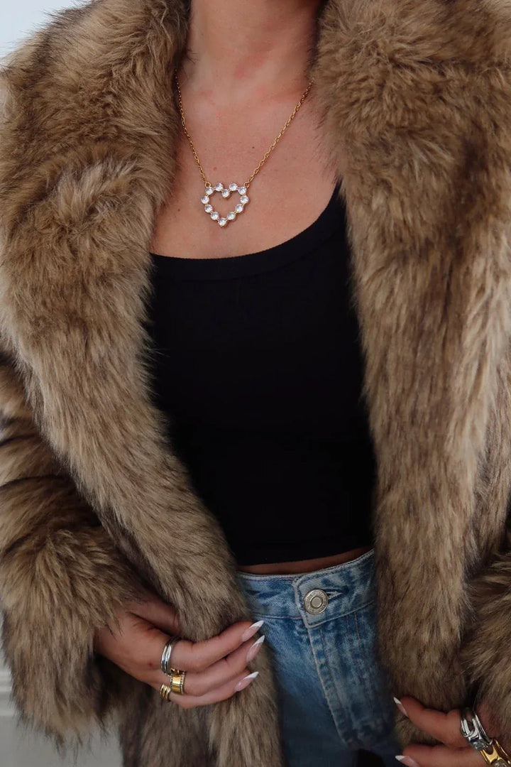 ChanSutt Pearls Necklace Large Diamon Heart Necklace