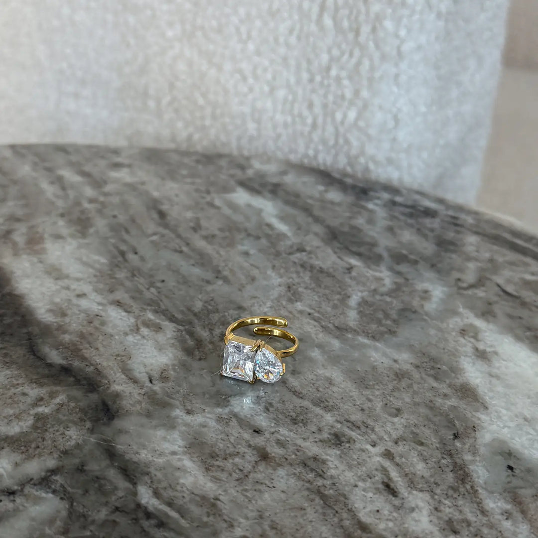 ChanSutt Pearls Ring Christine Ring