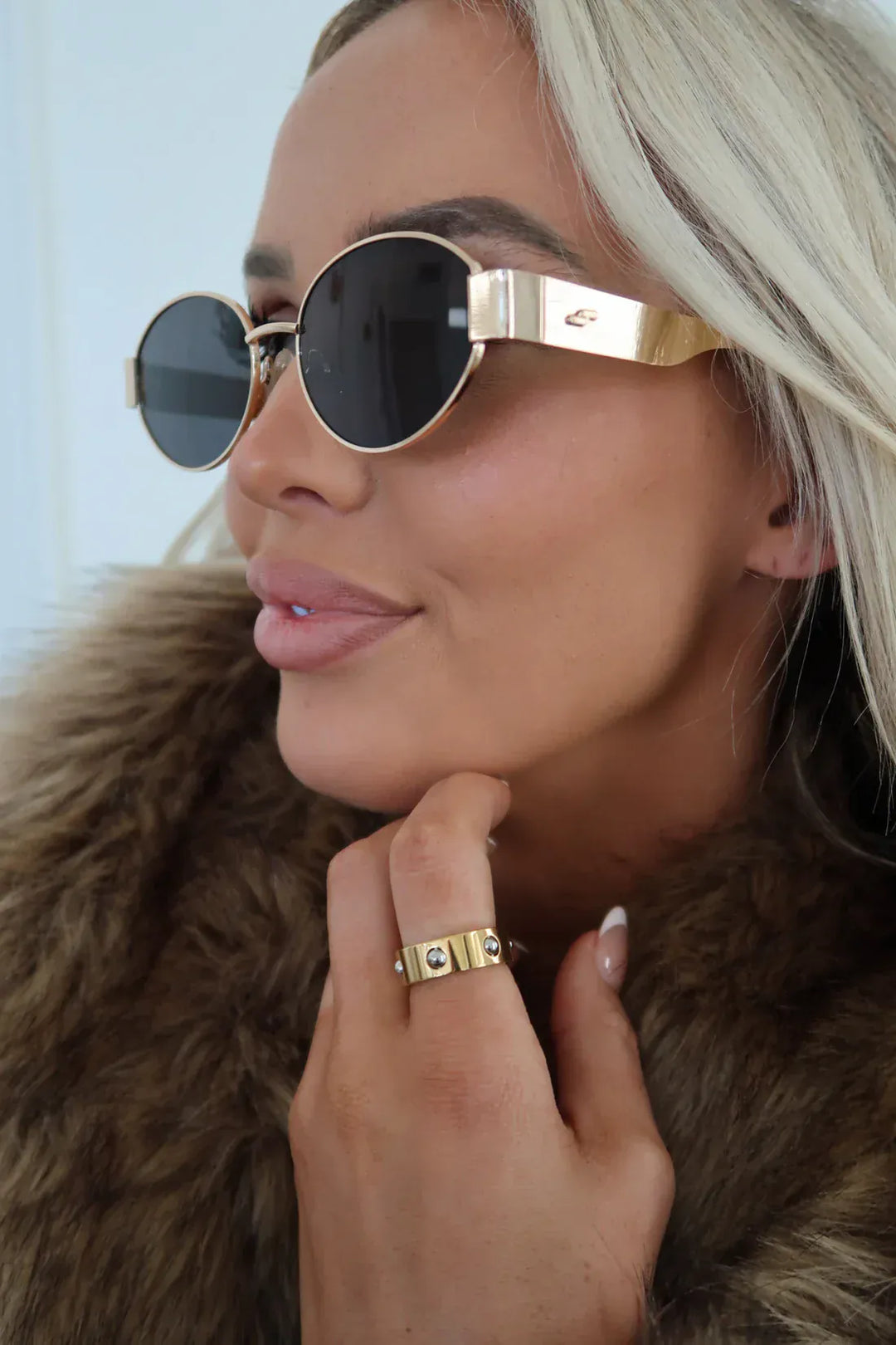 ChanSutt Pearls Ring Willow Ring