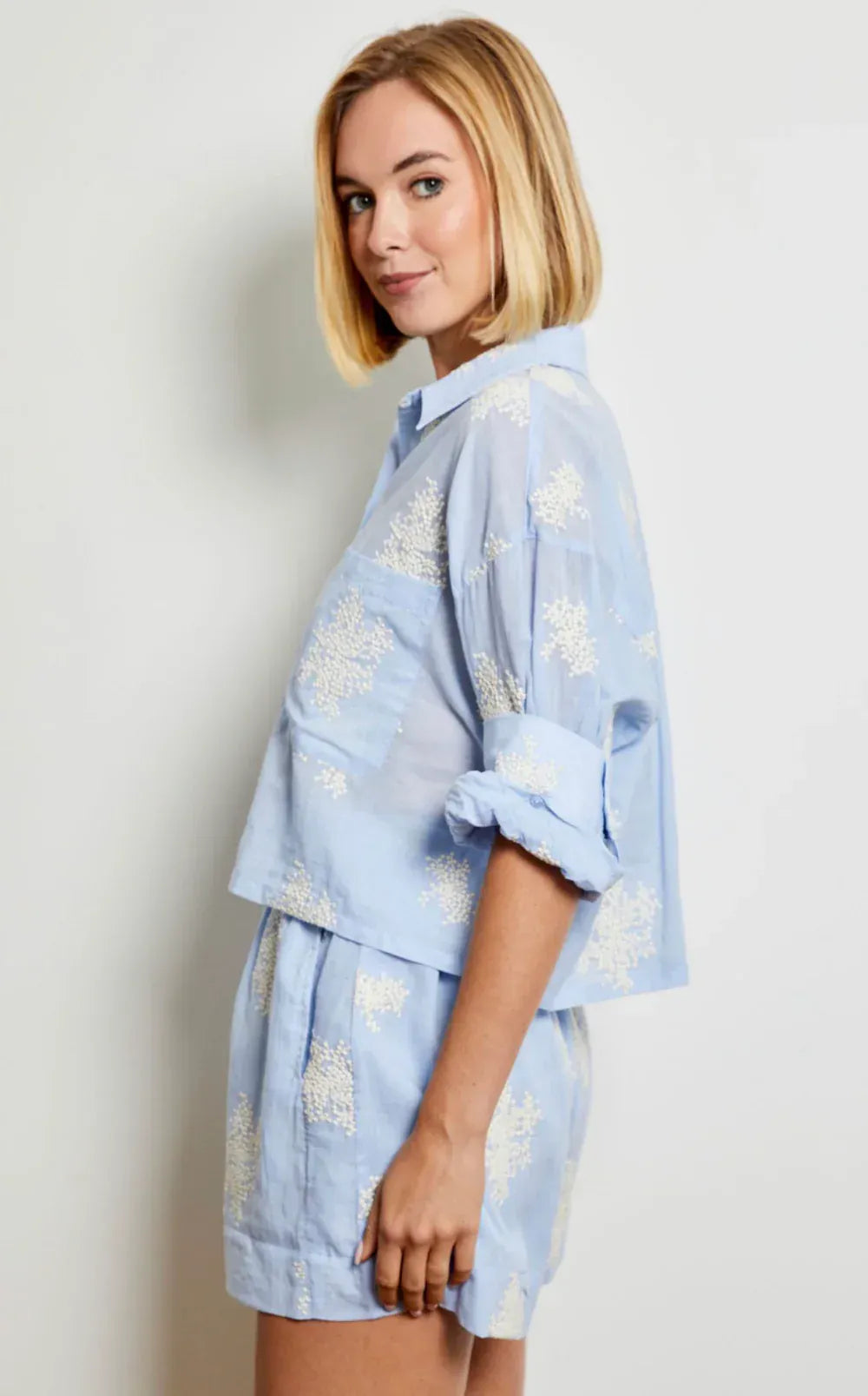 Design History New York Shorts Ruth Embroidered Shorts