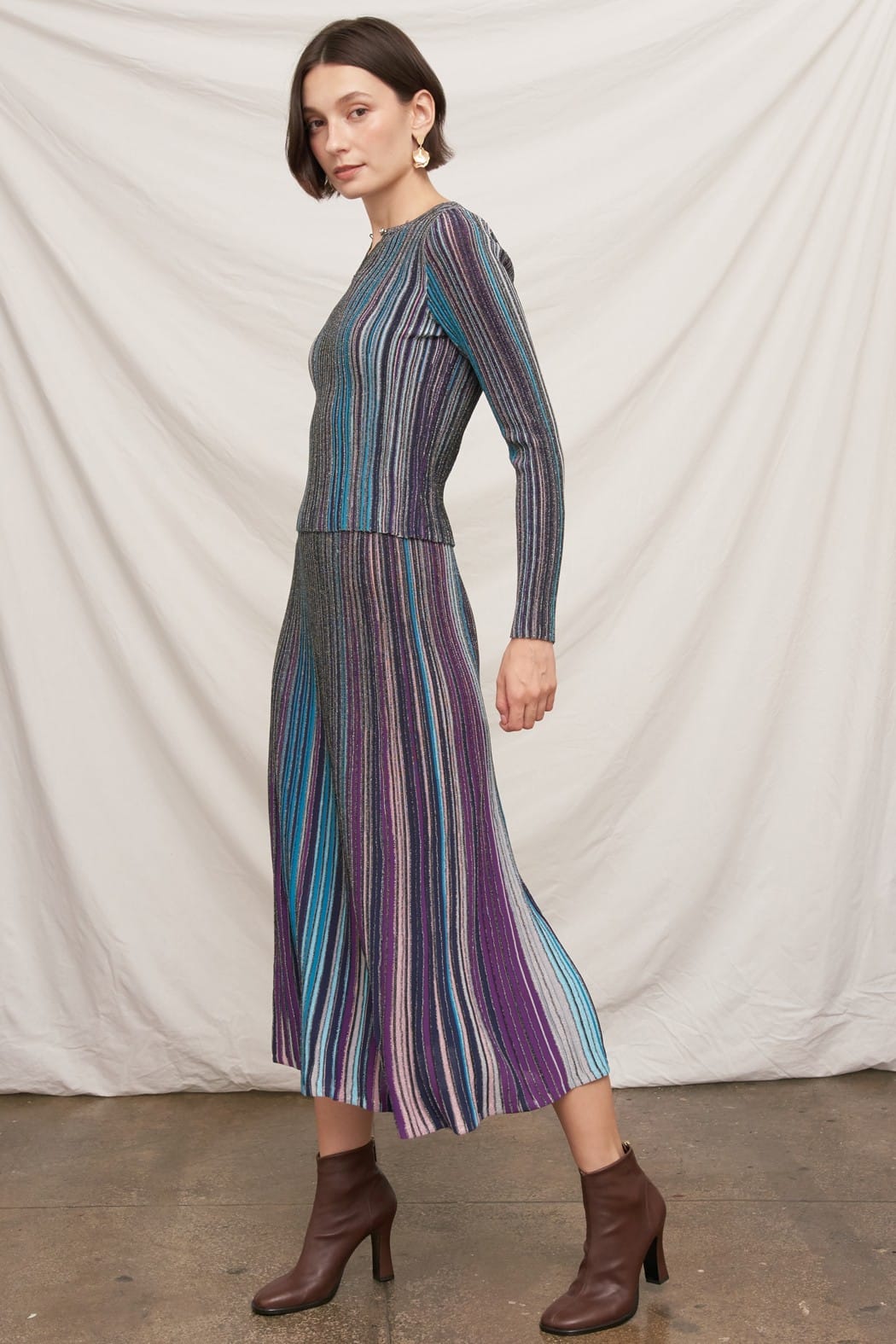 En Creme Madilyn striped top with classic horizontal stripes and relaxed fit