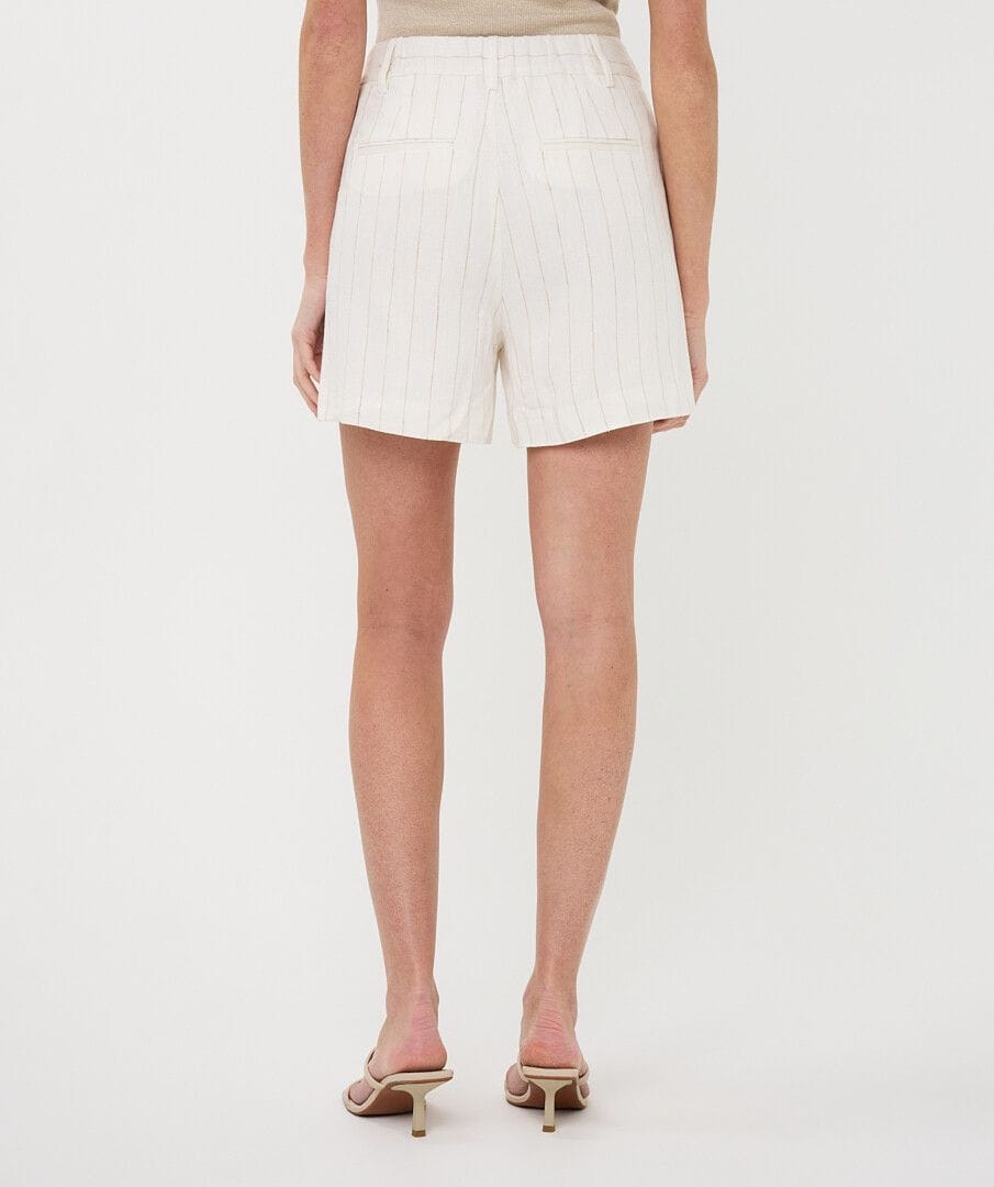 Esqualo Hanna striped linen shorts, lightweight summer shorts with a relaxed fit and bold striped pattern.
