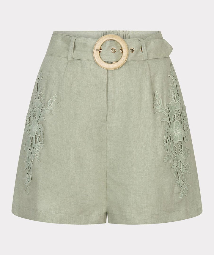 Esqualo Lucia Belted Shorts, stylish casual shorts with belt detail, in a lightweight fabric perfect for warm weather.