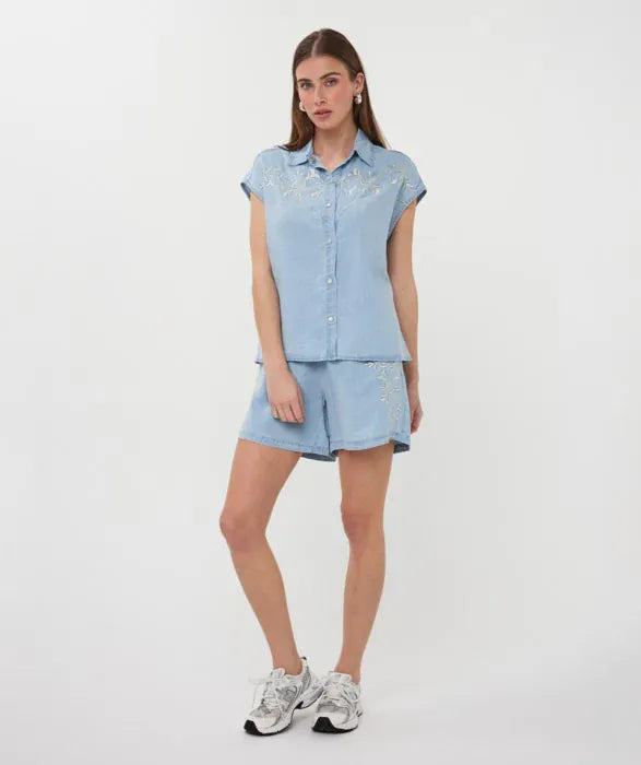 Esqualo Hailey embroidered top featuring intricate embroidery on lightweight fabric, stylish and perfect for casual or dressy wear.