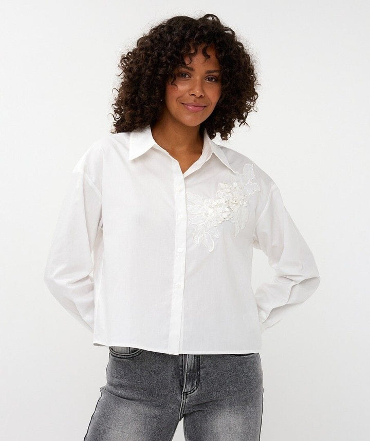 Esqualo Top Off White / 2 Talia Flower Patch Top