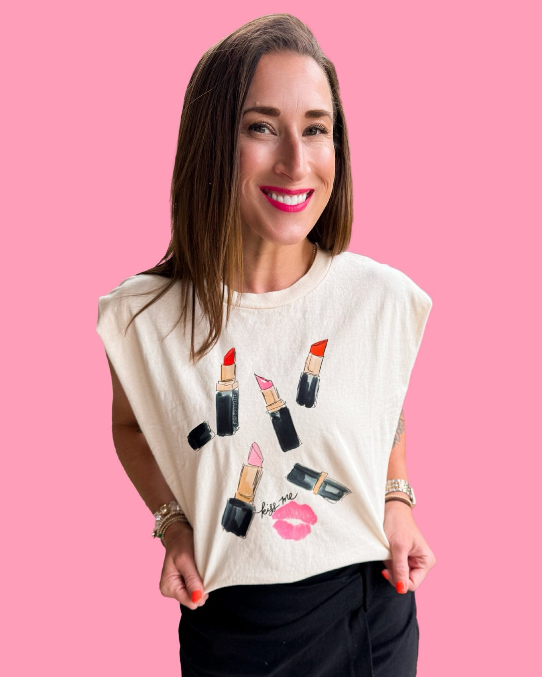 Girl Babble Tees Graphic Tee Kiss Me Tee