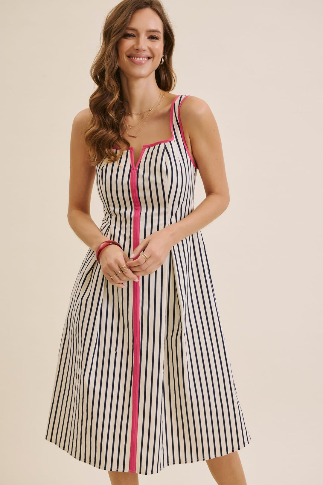 In February Midi Dress Gina V-Neck Midi Dress
