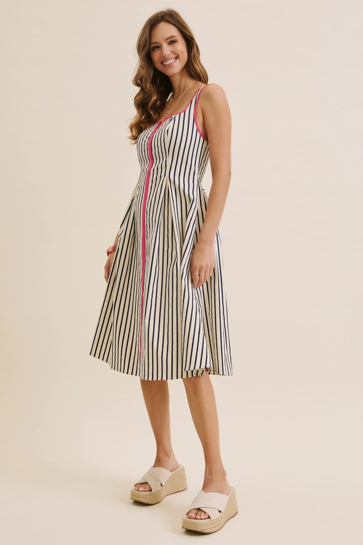 In February Midi Dress Gina V-Neck Midi Dress