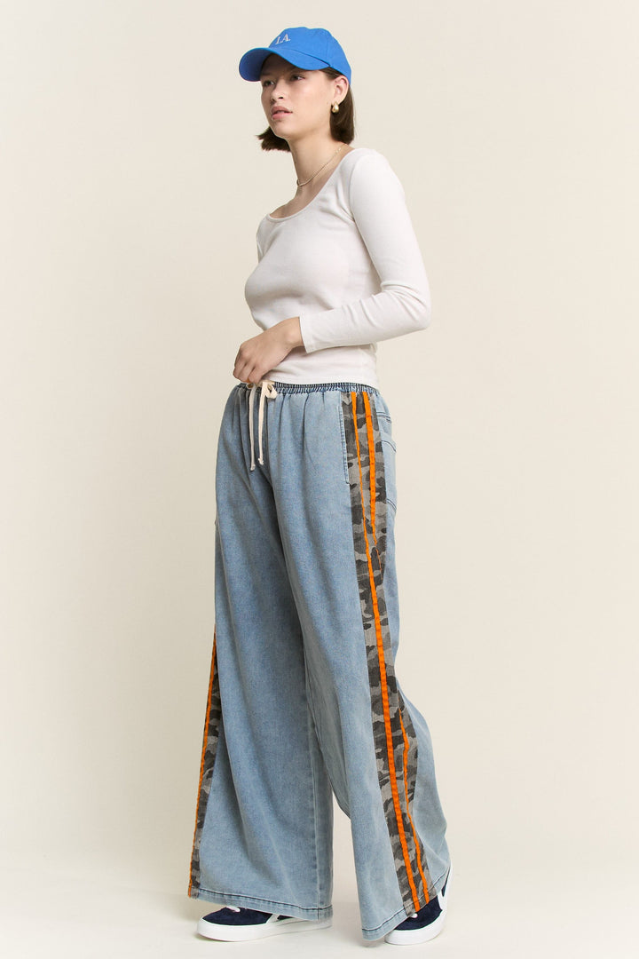 Jade by Jane Pants Lacey Camo Stripe Pants
