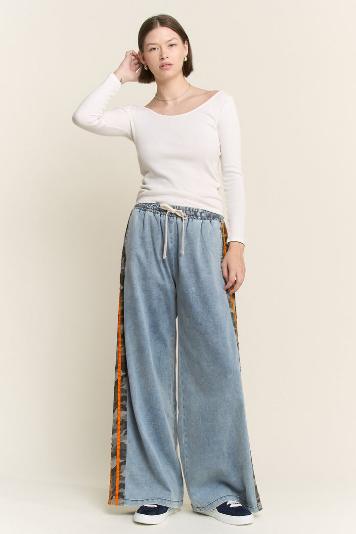 Jade by Jane Pants Lacey Camo Stripe Pants