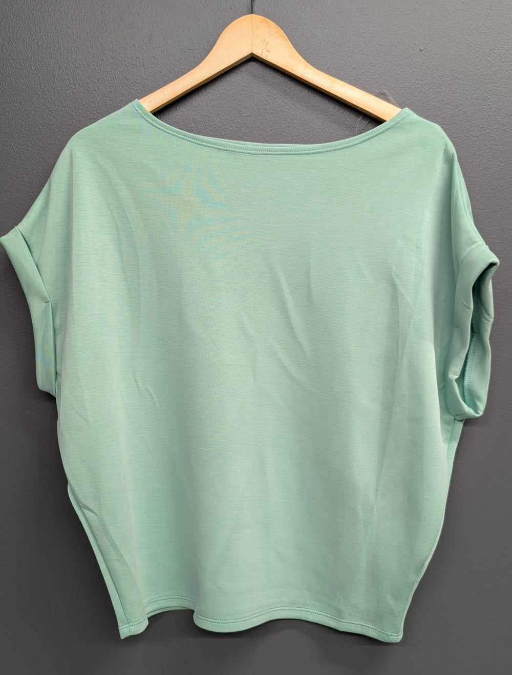 KLd. Signature Top Pistachio / S Jade Modal Top