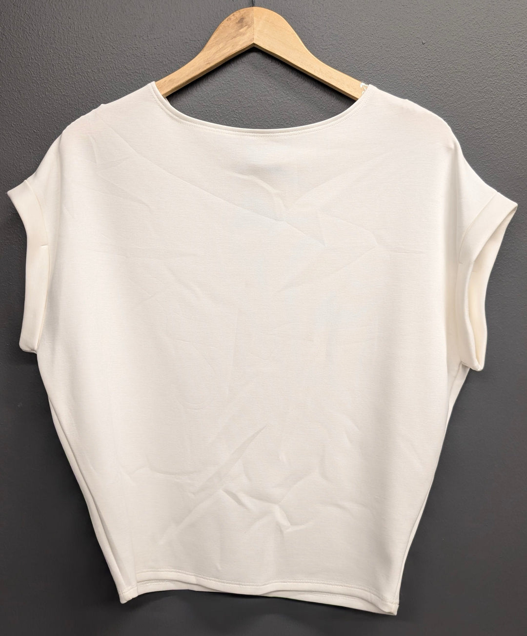 KLd. Signature Top White / S Jade Modal Top