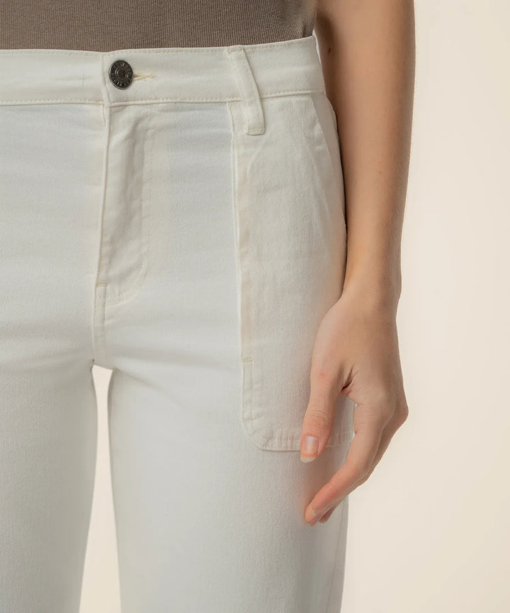 KUT from the Kloth Denim Avery High Rise Straight Leg - KP2471MA1