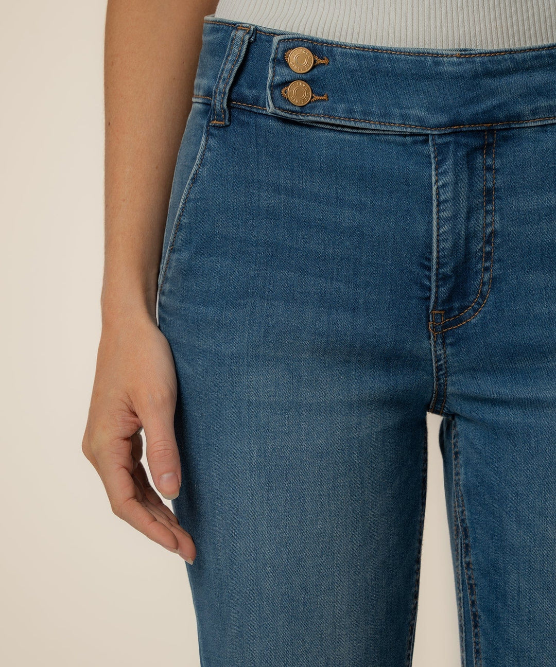 KUT from the Kloth Denim Kelly High Rise Flare - KP2481MA2