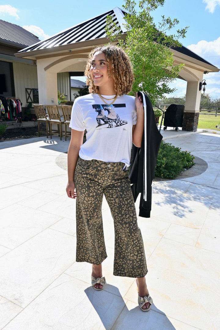 KUT from the Kloth Denim Meg High Rise Wide Leg - KB67201