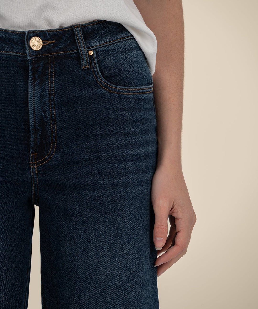 KUT from the Kloth Denim Ryan High Rise Super Wide Leg - KG2148MA9