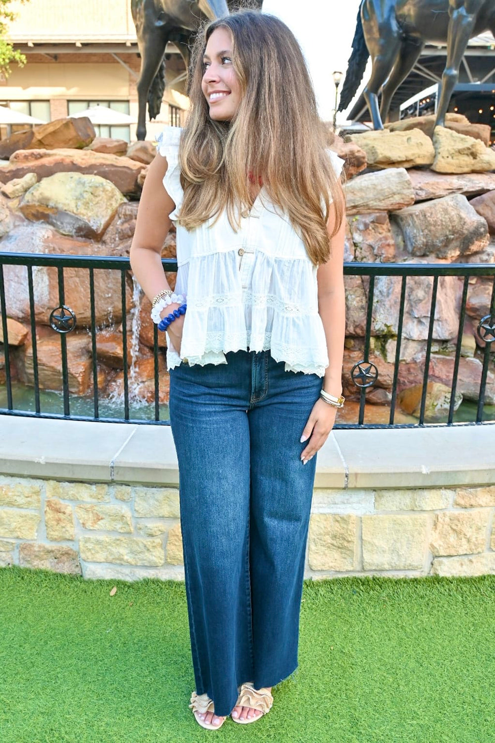 KUT from the Kloth Denim Ryan High Rise Super Wide Leg - KG2148MA9