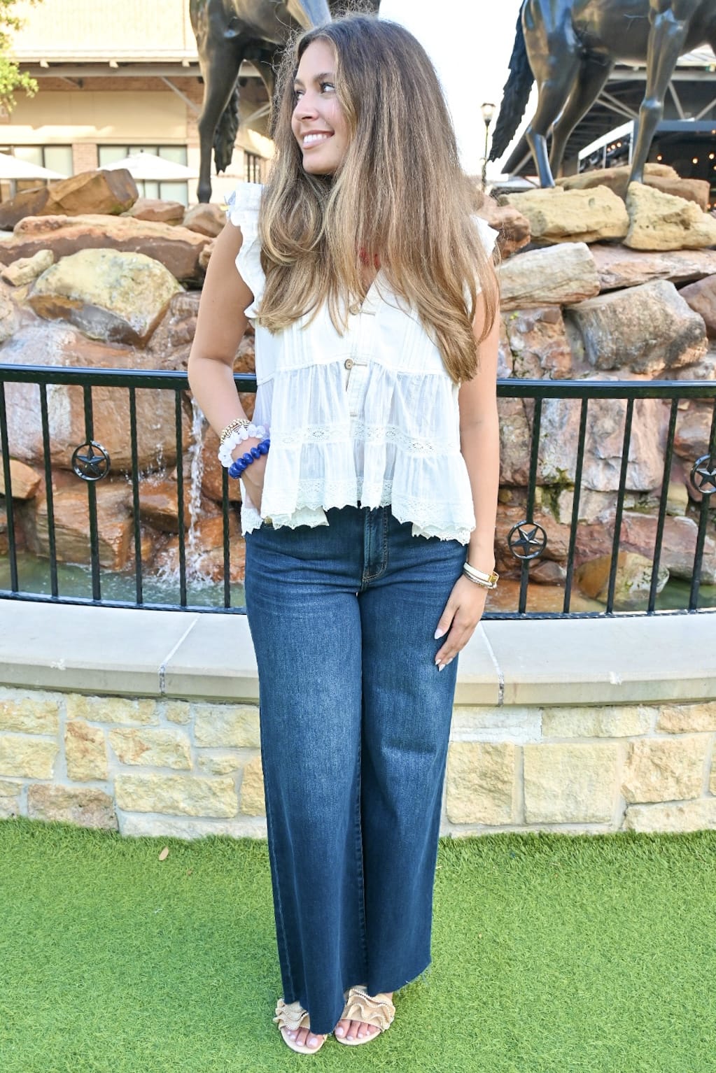 KUT from the Kloth Denim Ryan High Rise Super Wide Leg - KG2148MA9