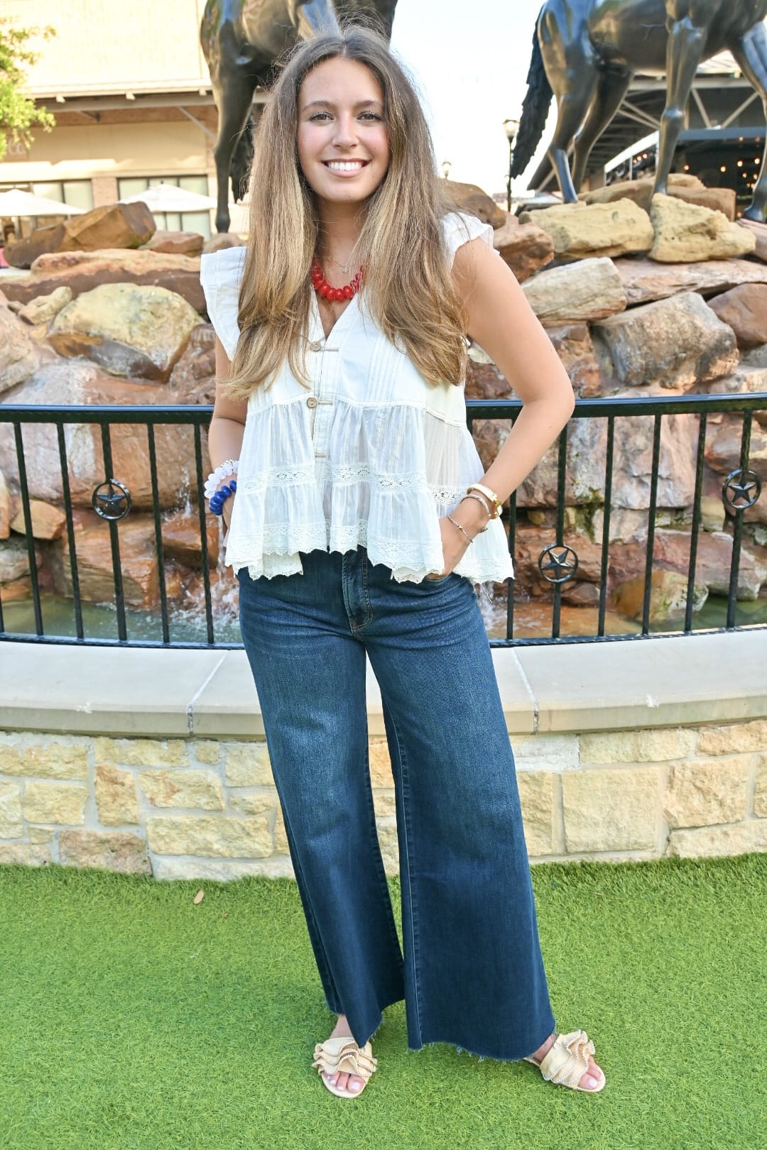 KUT from the Kloth Denim Ryan High Rise Super Wide Leg - KG2148MA9