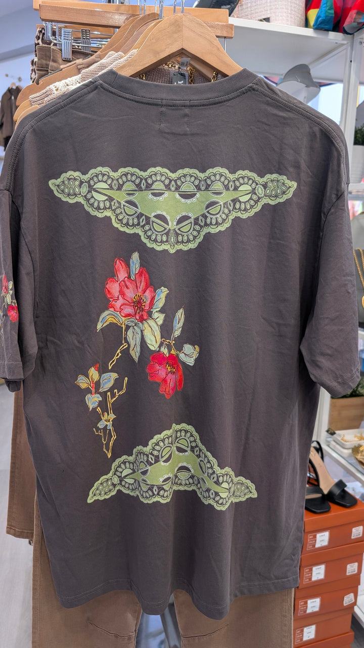 Lady The Brand Graphic Tee Stranger Tee