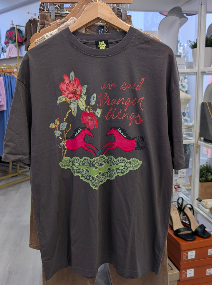 Lady The Brand Graphic Tee Warm Charcoal / S/M Stranger Tee