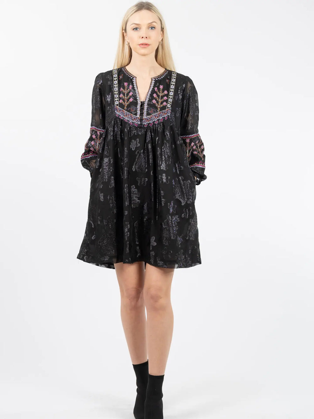 Mahila Dress Zemira Shimmer Dress