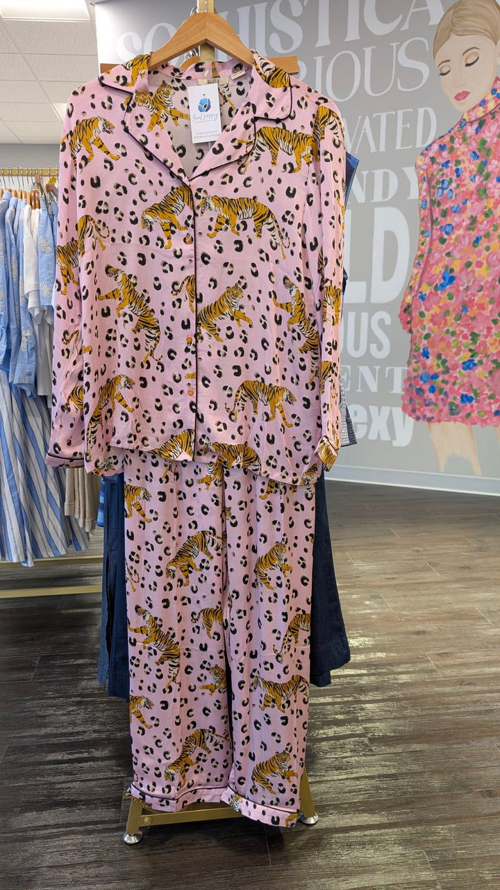 Mahila pink tiger print lounge set, cozy PJ set with long sleeves and matching pants, perfect for relaxing at home.