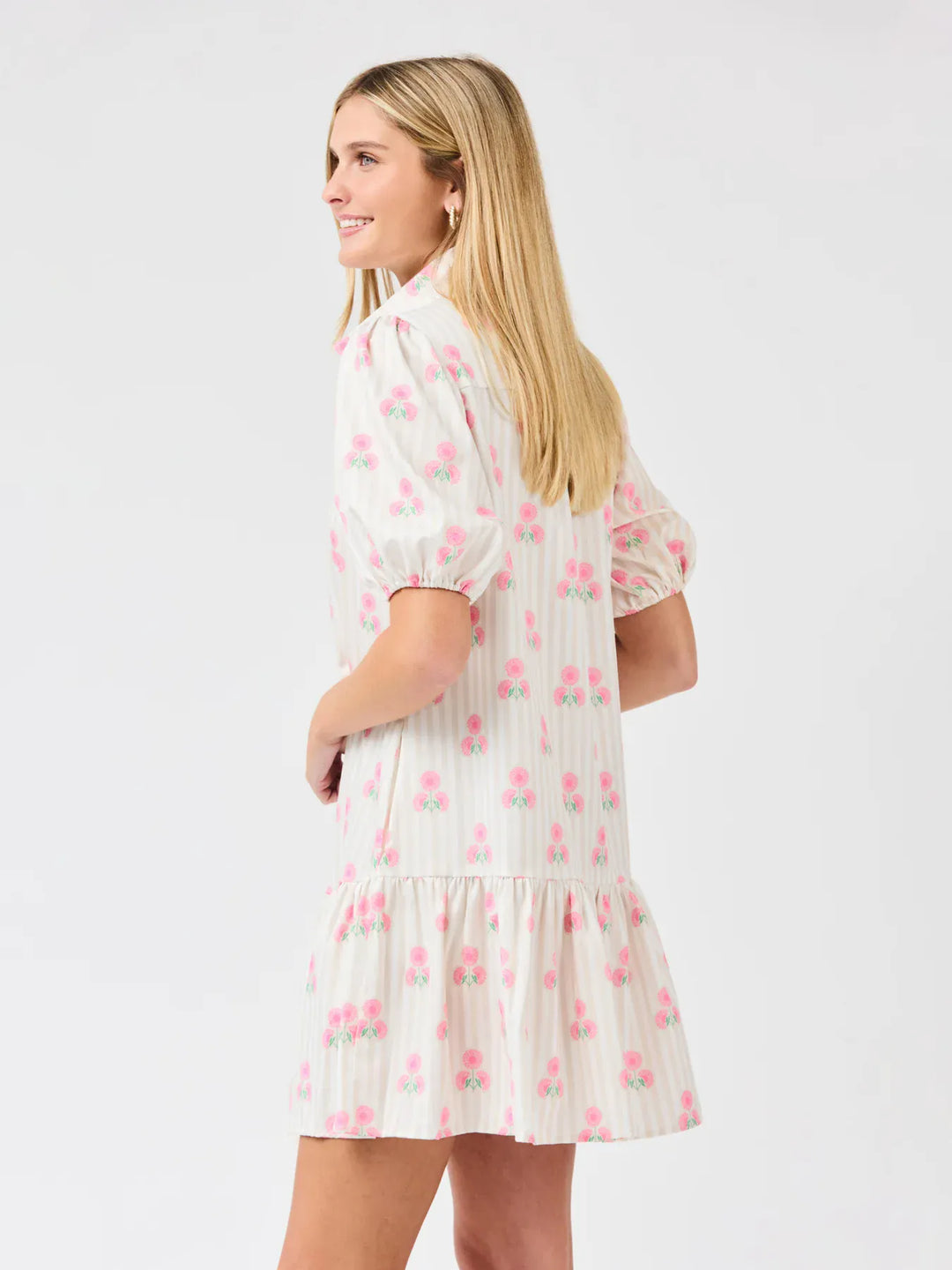 Mary Square Nancy Mini Dress, stylish sleeveless dress with floral pattern, perfect for casual summer wear.