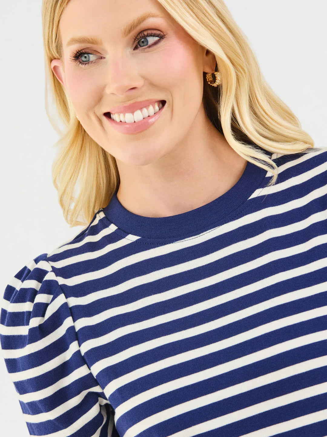 Mary Square Top Larissa Pleat Sleeve Tee