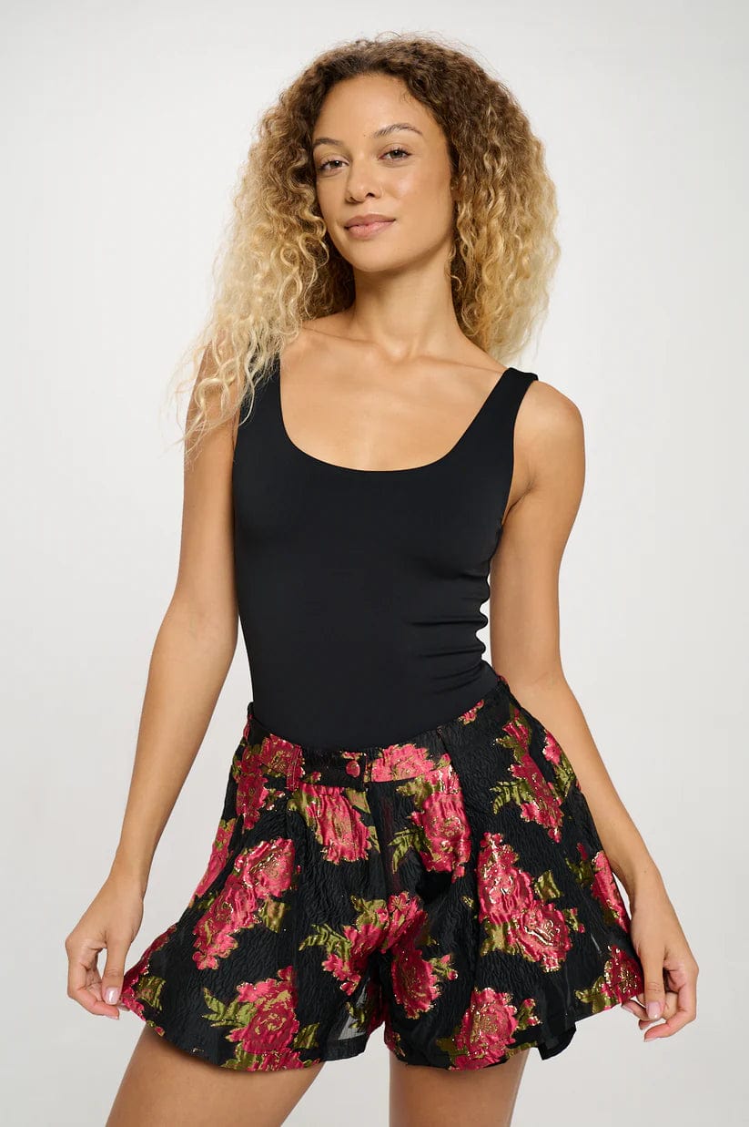 Meet Me in Santorini Shorts Scarlet Blossom Noir / XS Elle Floral Shorts