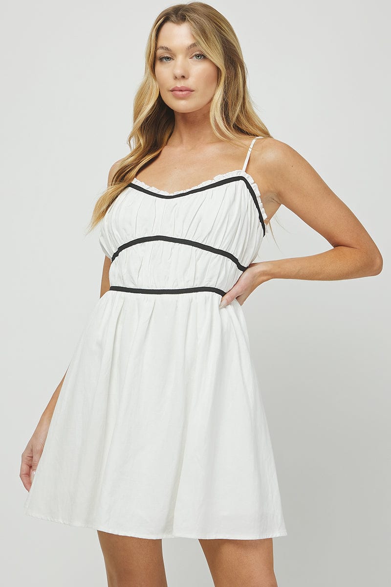 Needii Dress Off White / S Zayla Smocked Dress