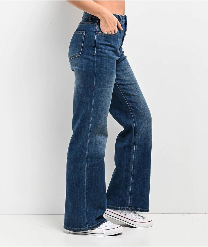 Q2 Denim Q2 Straight Leg Denim