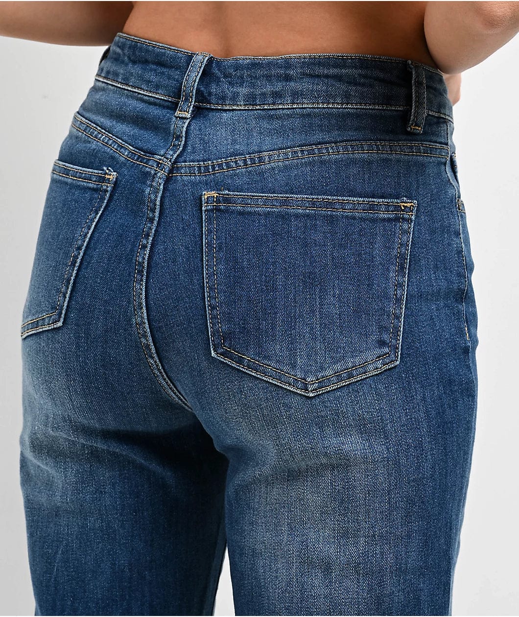 Q2 Denim Q2 Straight Leg Denim