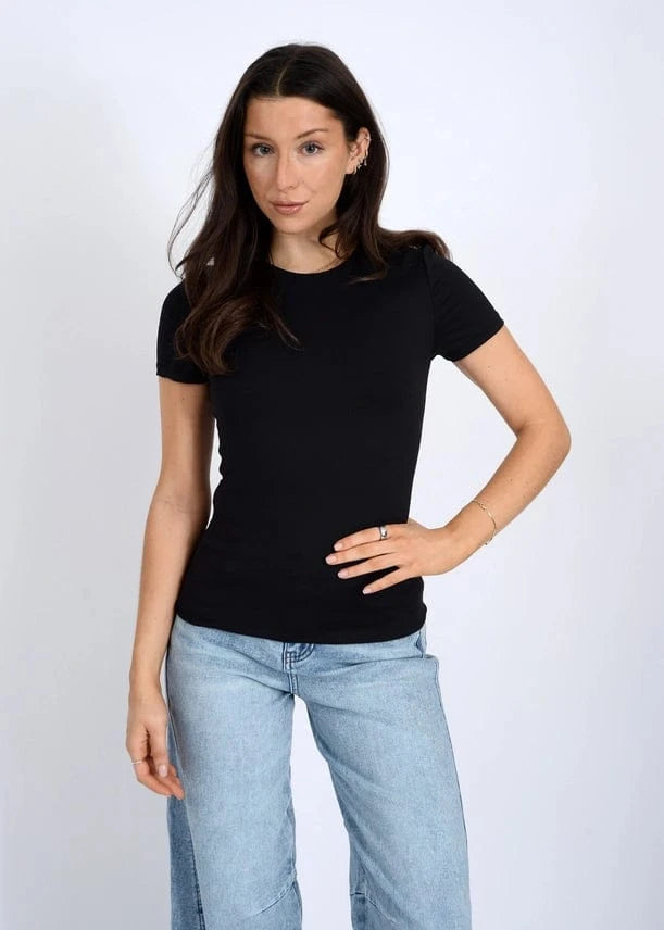 RD Style Tee Black / S Roxi Round Neck Tee