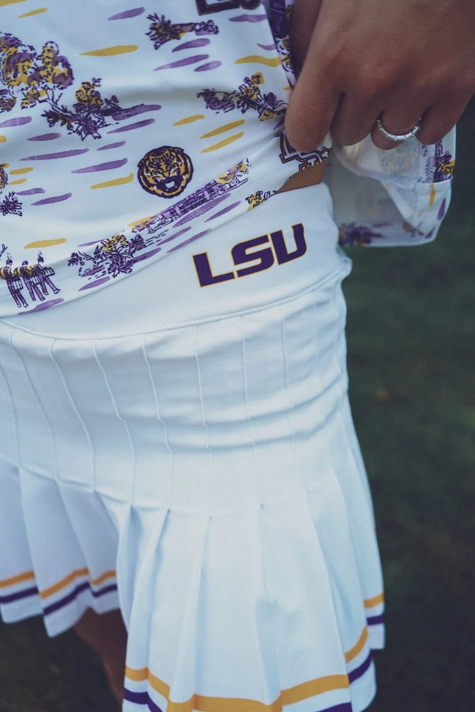Smith & Quinn Skort White / S The Gwen Skort - White with LSU Gold/Purple