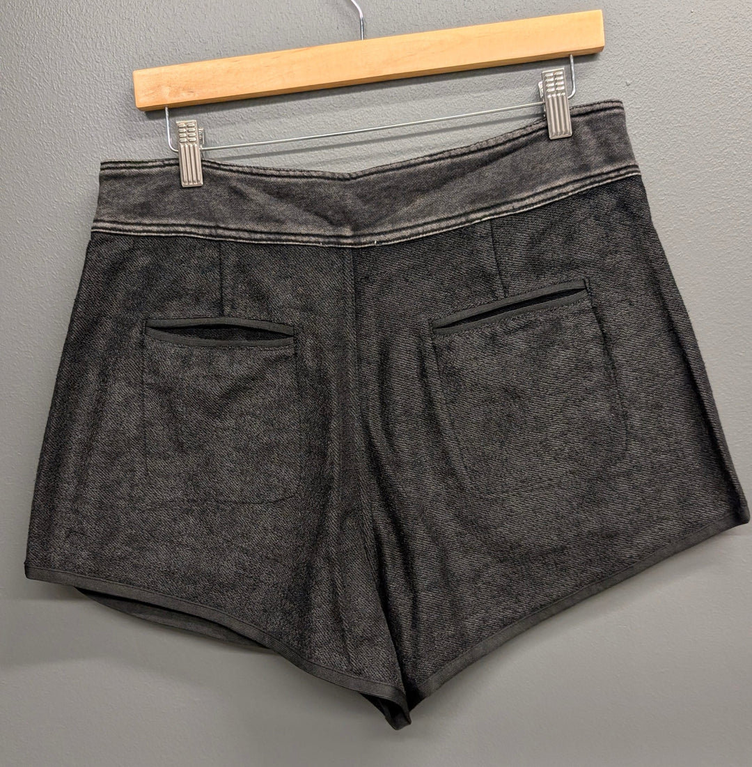Stitch &amp; Co. Shorts Tessa Wide Leg Shorts