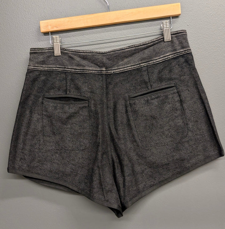 Stitch &amp; Co. Shorts Tessa Wide Leg Shorts