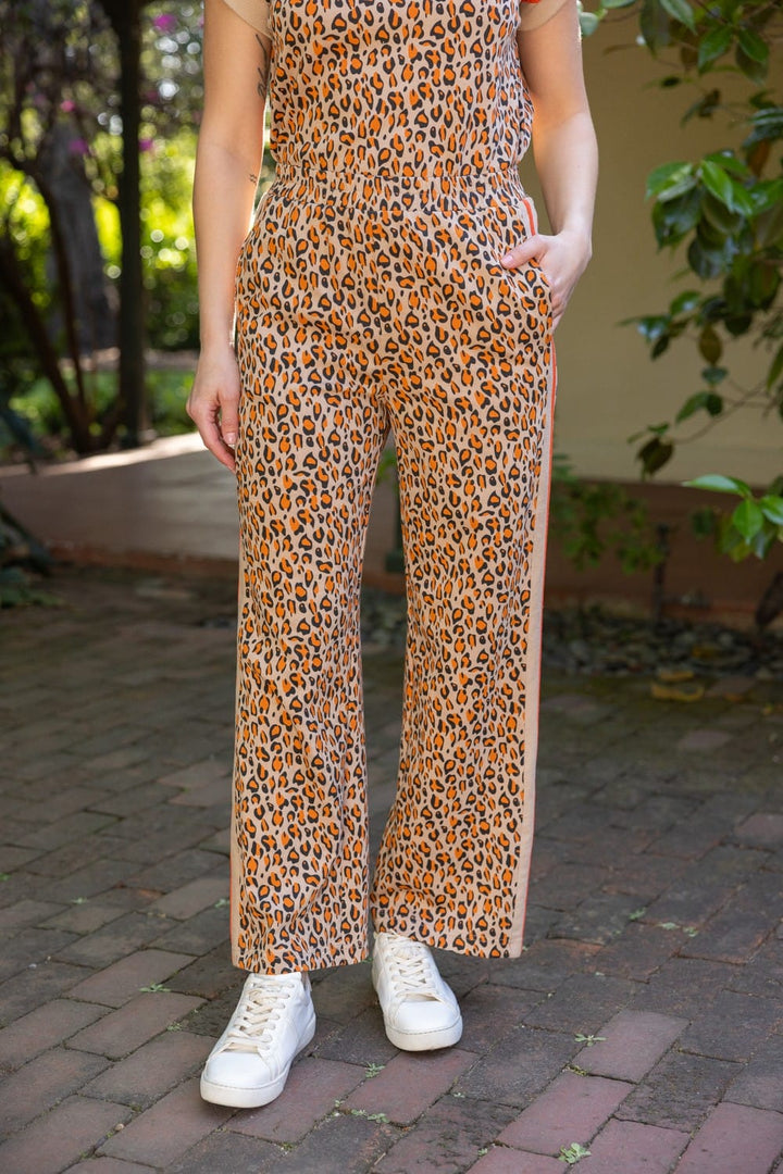Voy Pants Camel / S Julia Leopard Pants