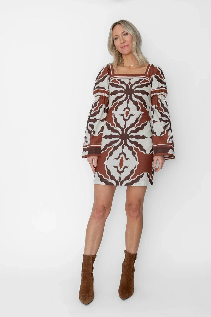 West Of. Dress Capucine Border Print / XS Martine Linen Blend Dress