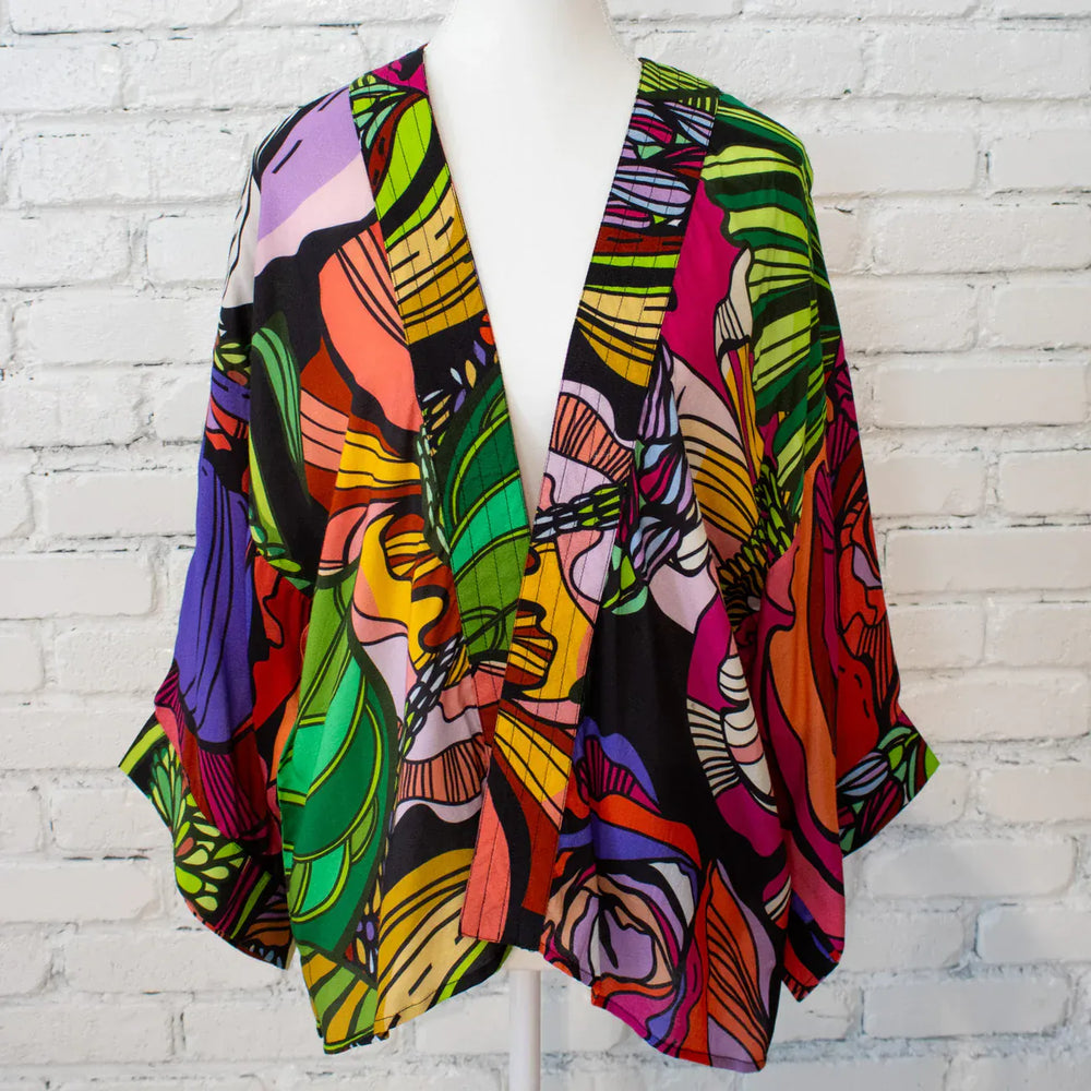 Winton and Waits Kimono Gothic Floral / One size Gothic Floral Short Kimono