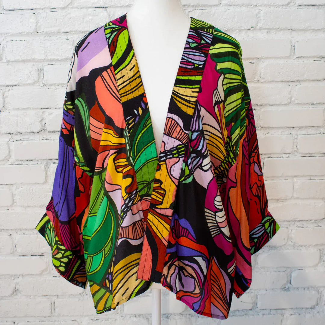 Winton and Waits Kimono Gothic Floral / One size Gothic Floral Short Kimono