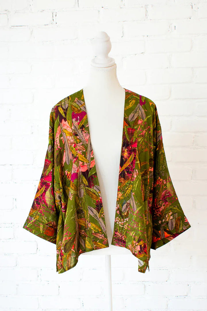 Winton and Waits Kimono Green / One size Featherington Short Kimono